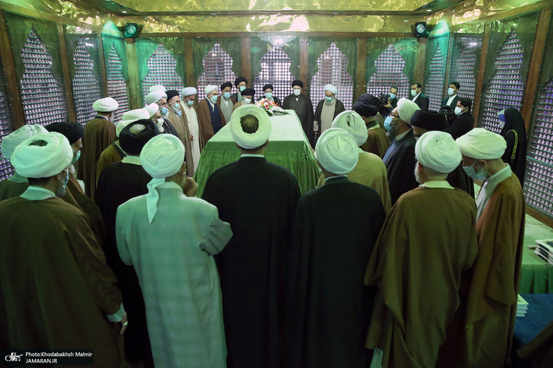 تجدید میثاق هیأت رئیسه و اعضای مجلس خبرگان رهبری با آرمان های امام خمینی(س)