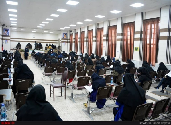 گزارش تصویری کنکور سراسری دانشگاه آزاد در آبادان