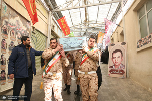 تشییع پیکر مطهر شهید گمنام دفاع مقدس در حسینیه جماران
