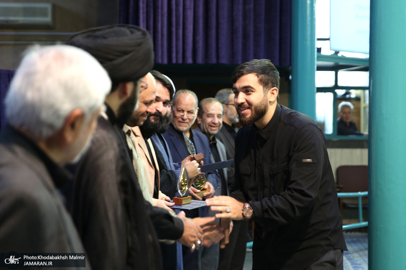 مراسم تجدید بیعت جهادگران با رهبر انقلاب در حسینیه جماران