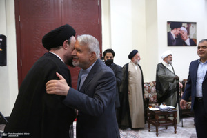 درحاشیه تجدید میثاق رئیس‌جمهور و اعضای دولت با آرمان‌های حضرت امام خمینی