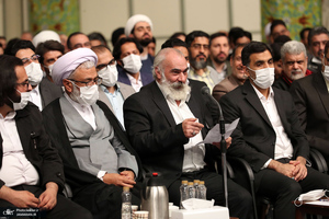 دیدار شاعران و اساتید ادبیات فارسی با رهبر معظم انقلاب