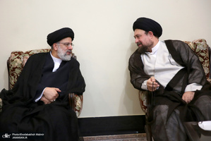 حاشیه تجدید میثاق هیأت رئیسه و اعضای مجلس خبرگان رهبری با آرمان های امام خمینی(س)