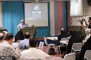 مراسم دوره عمل کاوی ستاره دار در مدرسه آینه روشن