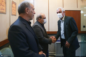 مراسم ختم مادر عباس عبدی