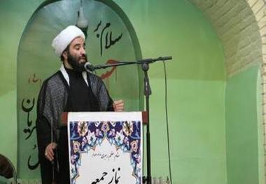 امام جمعه کن: فقه حکومتی بزرگترین ویژگی رهبری انقلاب است