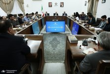 نشست معاون اول رییس جمهور با دانشجویان/ عارف: برای من ارزش پرخاش یک دانشجو بیشتر از تکریم افراد است/ کشور در حوادث دی ماه یک باخت جدی داشت؛ حدود سه هزار جوان را از دست دادیم/ برنامه اداره اقتصاد جنگ آذر ماه سال ۱۴۰۳ تصویب شد