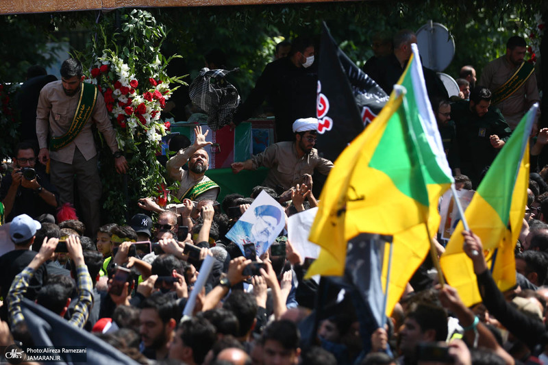 مراسم تشییع آیت الله رییسی و همراهانش-2