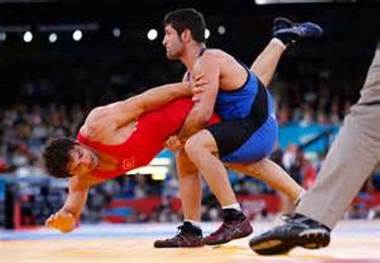 فارس قهرمان رقابت های کشتی فرنگی  کشور