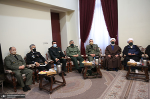 حاشیه های تجدید بیعت فرماندهان ارشد نیروهای مسلح با آرمان های امام خمینی (س)