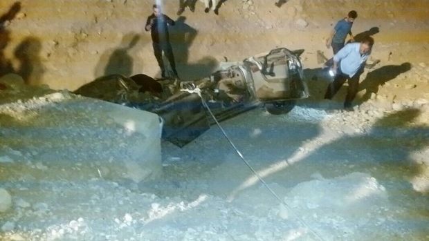 واژگونی خودرو سمند در محور گچساران به باشت 5 کشته برجای گذاشت