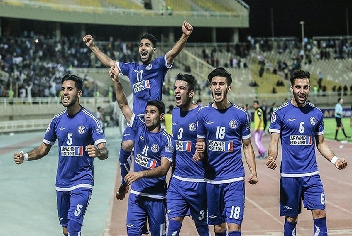 برتری استقلال خوزستان مقابل الهلال در ۴۵ دقیقه اول