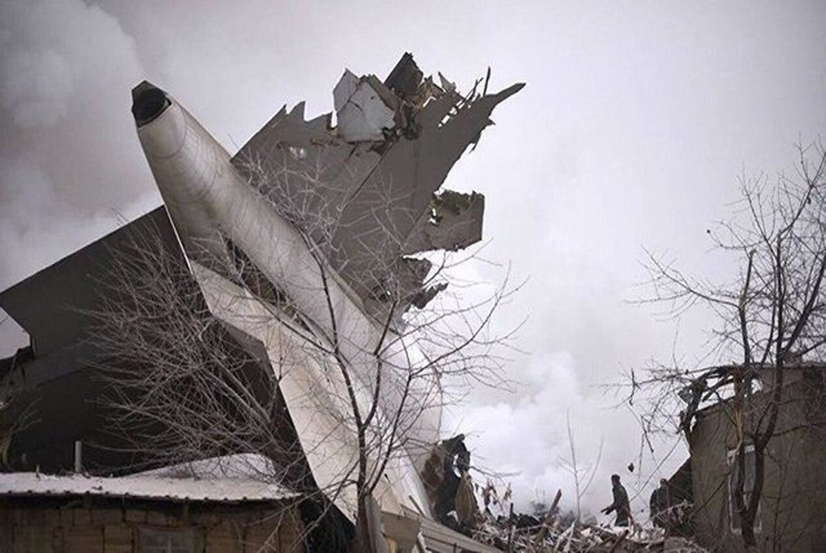خطای خلبان، علت سقوط هواپیما در قرقیزستان + عکس
