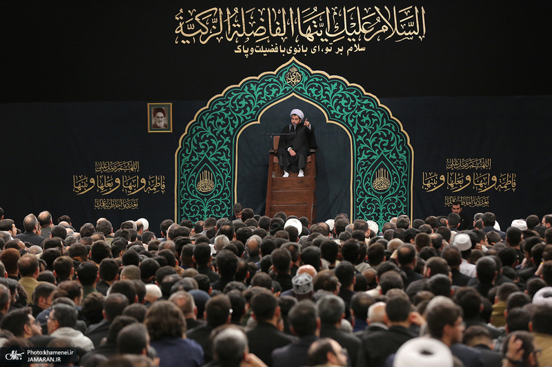 اولین شب مراسم عزاداری ایام شهادت حضرت زهرا (س) در حسینیه امام خمینی(ره)
