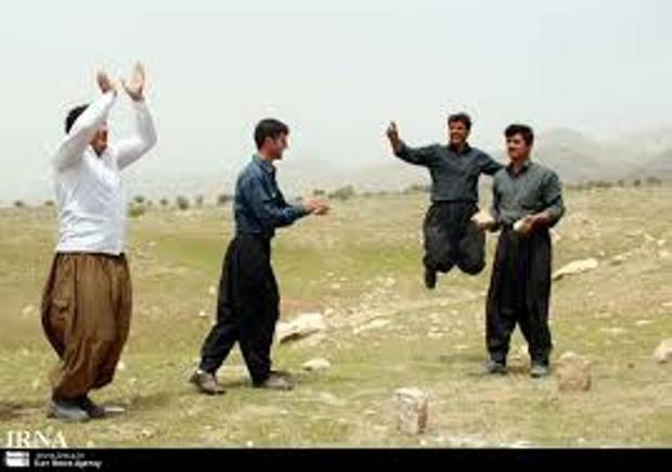 نگاهی به بازی‌های بومی و محلی در بافق