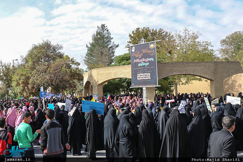 مراسم روز 13 آبان در جوار بیت و زادگاه حضرت امام خمینی(س) در خمین