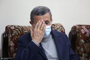 حاشیه تجدید میثاق رییس و اعضای مجمع تشخیص مصلحت نظام با آرمان‌های امام خمینی