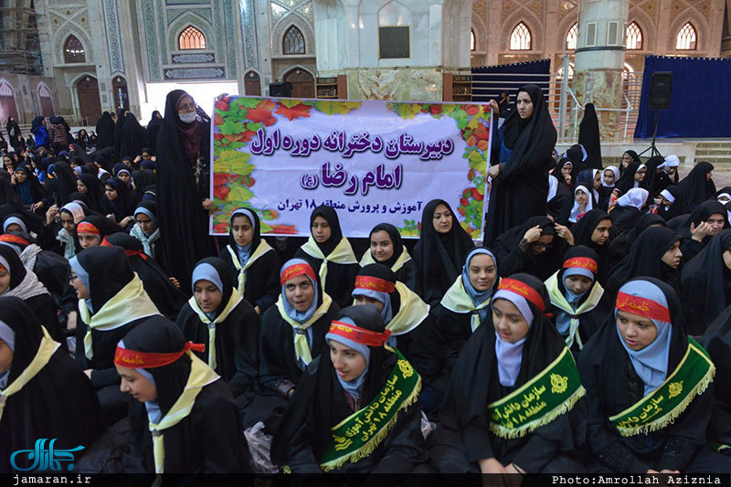 تجديد ميثاق وزير آموزش و پرورش، دانش آموزان و فرهنگيان با آرمان های حضرت امام(س)