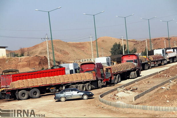 ۷۲۰ میلیون دلار کالا از مرز مهران به عراق صادر شد