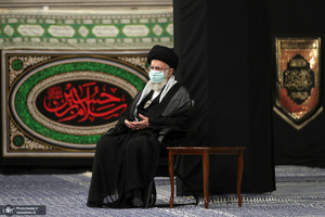 اولین شب مراسم عزاداری حضرت اباعبدالله الحسین (ع) در حسینیه امام خمینی