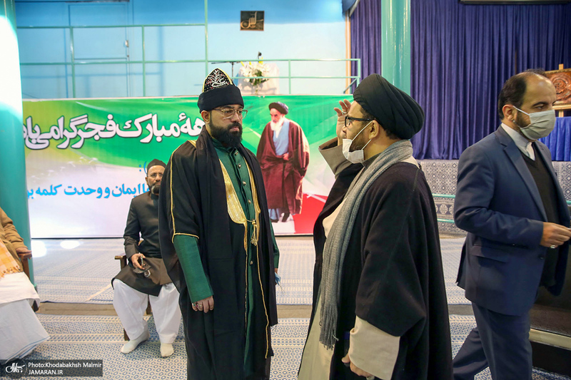 بازدید جمعی از علما و شخصیت‌های اهل تصوف کشور هندوستان از جماران