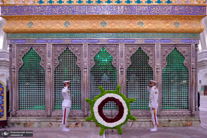 تجدید میثاق فرمانده و پرسنل نیروی دریایی ارتش جمهوری اسلامی ایران با آرمان‌های امام خمینی(س)