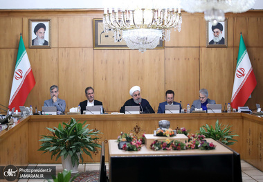 تصویب آیین نامه اجرایی خرید و فروش اوراق مالی اسلامی منتشره دولت و بانک مرکزی