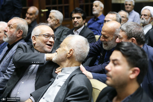 مراسم ختم احمد ناطق نوری