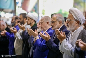 نماز عيد سعيد قربان در دانشگاه تهران