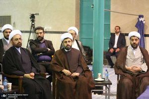 آیین رونمایی از نسخه جدید نرم افزار مجموعه آثار امام خمینی(ره) در حسینیه جماران