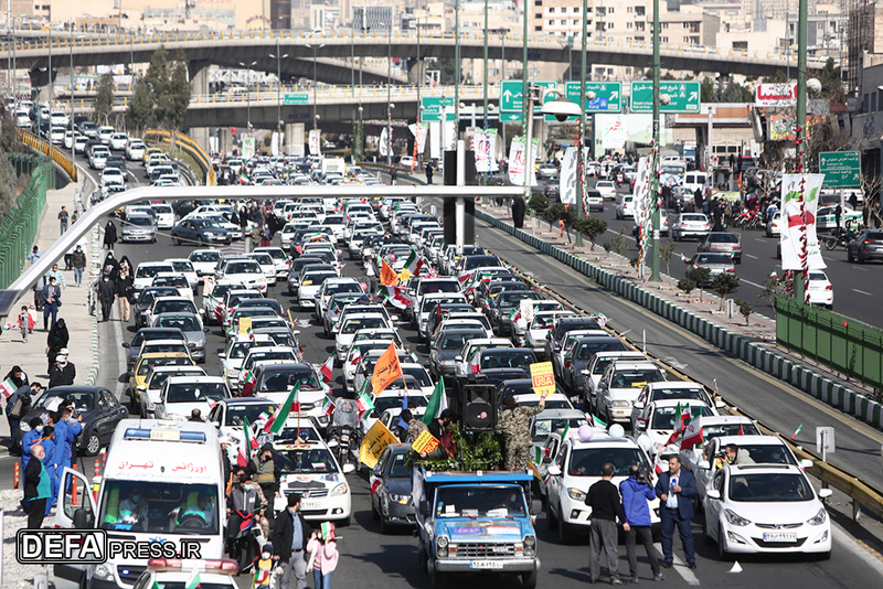 راهپیمایی 22 بهمن در تهران -2