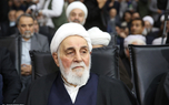 اقامه نماز ناطق نوری بر پیکر برادرش + فیلم