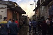 مهار آتش سوزی دو باب منزل مسکونی در لاهیجان