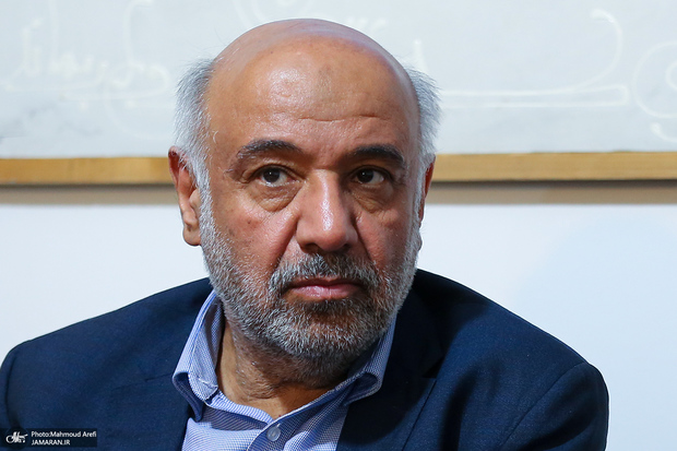 میدری نمایندگان مجلس را قانع کرد