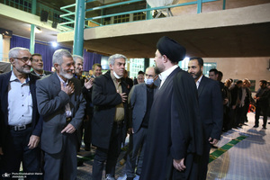 دیدار جمعی از پیشکسوتان سپاه جماران با سید حسن خمینی  1