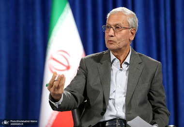 علی ربیعی: هدف رژیم صهیونیستی ایجاد کشت و کشتار در داخل جامعه است/ زندان اوین را هدف قراردادند تا برخی به خیابان‌ بیایند/ اگر پاسخ بازدارنده مردم نبود، دشمن پای آتش بس نمی‌آمد/ ما با این مردم خوب چیزی کم نداریم