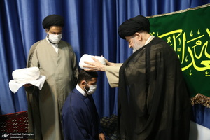 مراسم عمامه گذاری و جشن روز هفدهم ماه ربیع الاول در بیوت مراجع عظام تقلید