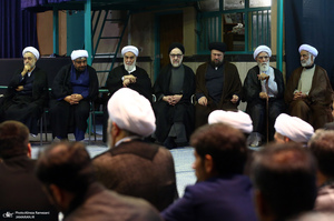 مراسم تشییع آیت الله حسن صانعی (ره) از حسینیه جماران - 3