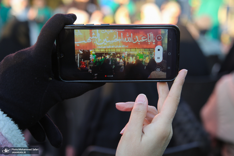 مهمانی لاله ها در قطعه شهدای بهشت زهرا