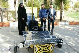 ابتکار بانوی لرستانی و دانشجویانش "اسپی‌کو"خودرویی که با انرژی خورشید و باد کار می کند