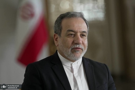 عراقچی: قصد داریم پنجشنبه آینده در ژنو با طرف آمریکایی دیدار کنیم/ نمی‌توانیم از غنی سازی چشم‌پوشی کنیم/ موشک‌های ما نمی‌توانند به خاک آمریکا برسند، اما پایگاه‌ها را هدف قرار خواهیم داد