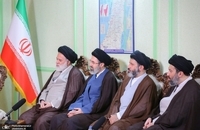 دیدار فرزندان رهبر انقلاب از دفتر مقاومت فلسطین در تهران (2)