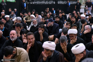 اولین شب عزاداری حضرت اباعبدالله الحسین (ع) در حرم امام خمینی