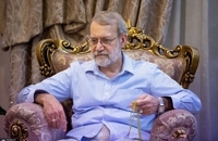 دیدار لاریجانی با خانوادهٔ سرداران شهید محرابی و شادمانی (11)