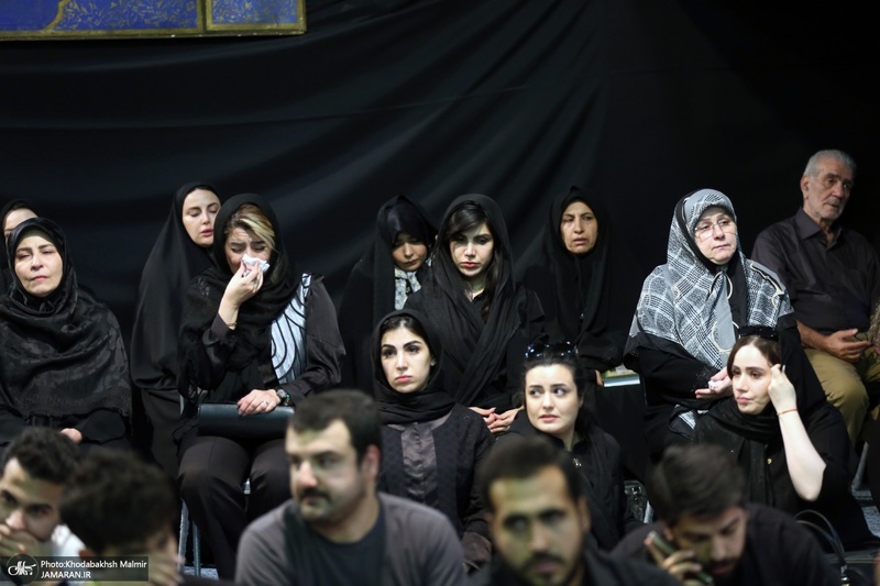 بازخوانی و تبیین ابعاد سیاسی و اجتماعی شادروان علیرضا آفریدون در حسینیه جماران