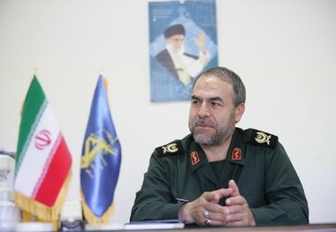 معاون سیاسی سپاه: هر اقدام جدید ترامپ، خسارت و شکست آمریکا را بیشتر می‌کند؛ نامه سپاه به مردم آمریکا روایت ایران از جنگ و شکست ارتش آمریکا را تشریح می‌کند