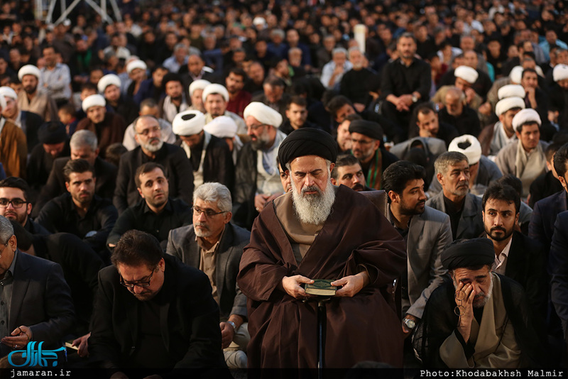 مراسم احیاء شب بیست و یکم ماه مبارک رمضان درحرم مطهر امام خمینی (س) /2