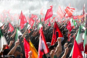 اقامه نماز بر پیکر مطهر رهبر شهید انقلاب