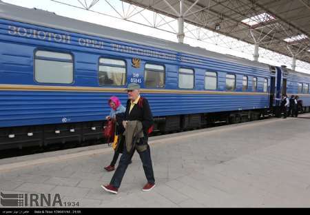 چهاردهمین قطار گردشگری خارجی وارد اصفهان شد
