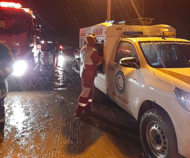 برخورد سه خودرو در جاده گناباد یک کشته داشت